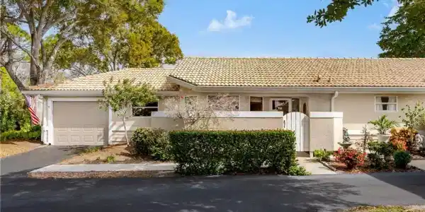 362 Emerald Bay CIR