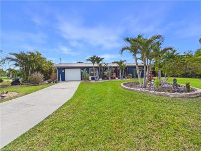 1704 Cascade WAY