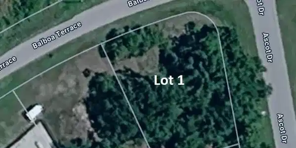 Image 3: Lot 1 Balboa Ter