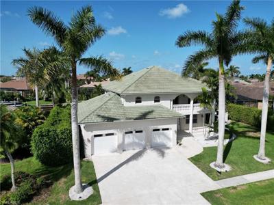 12 Blue Hill CT