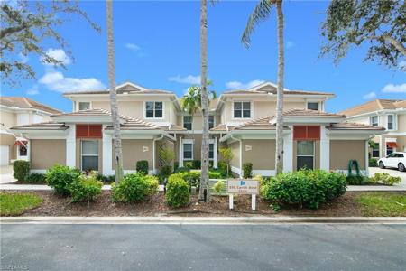 890 Carrick Bend CIR