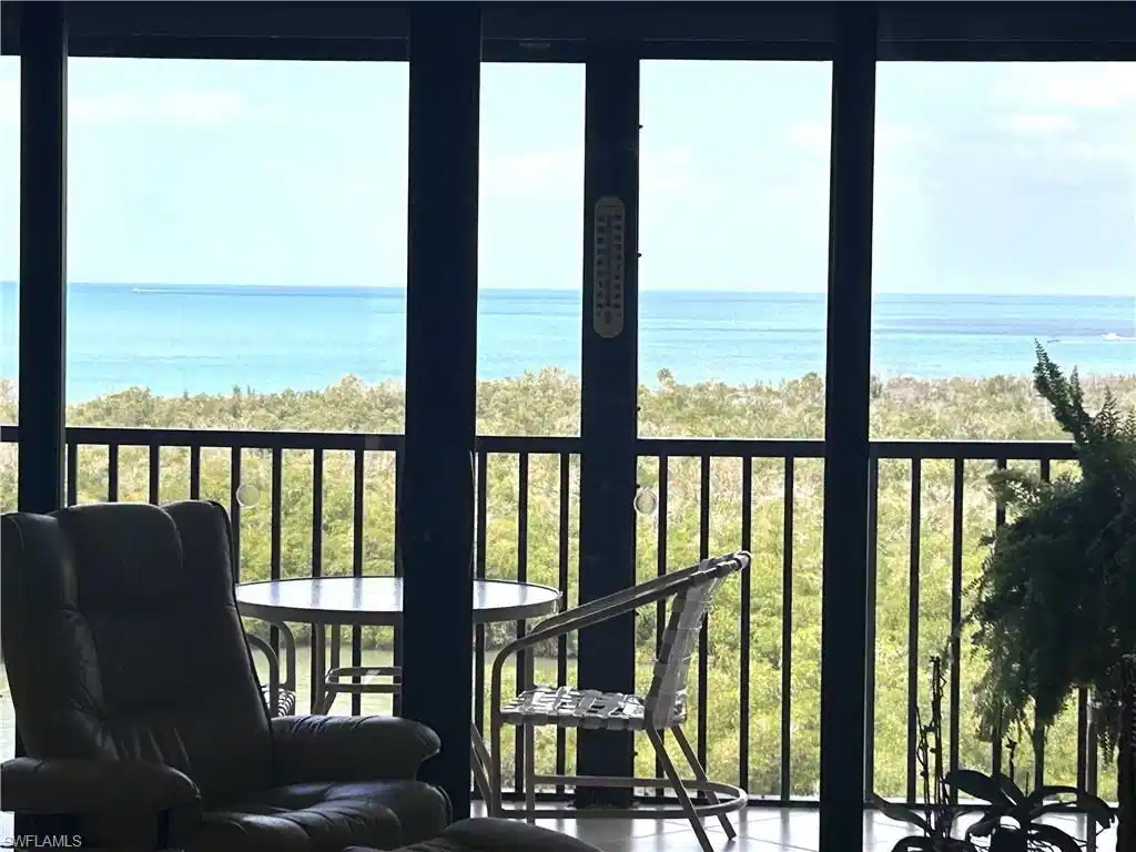Image 1: Great Gulf Views