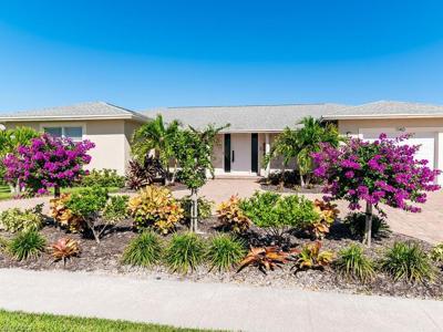 1140 Martinique CT