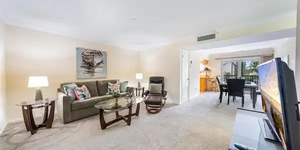 788 Park Shore