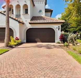 3730 Montreux LN
