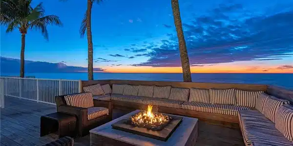 3377 Gulf Shore BLVD N
