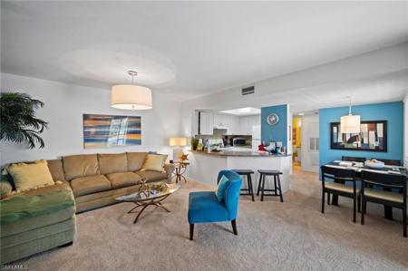 3140 Seasons WAY