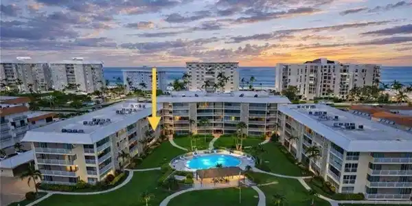 3000 Gulf Shore BLVD N