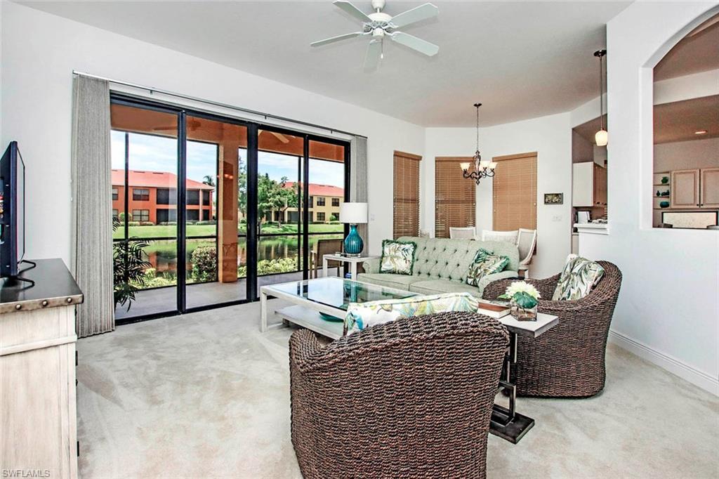 Image 3: Living Room