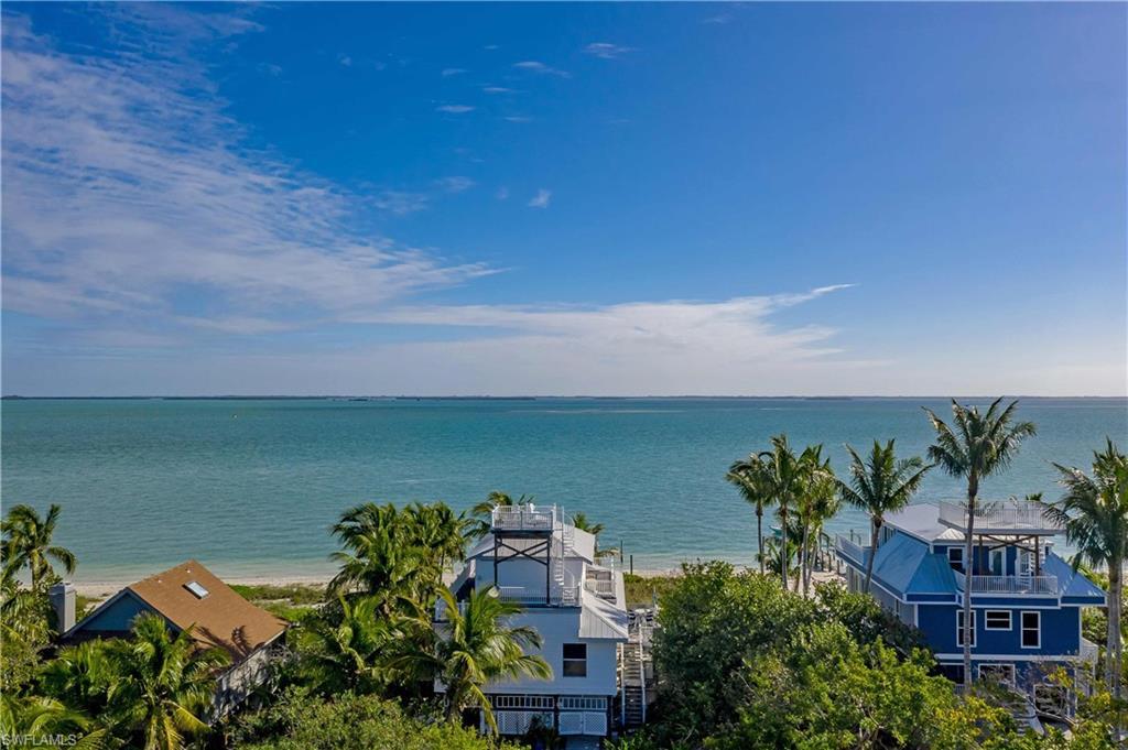 Image 4: Property view of water