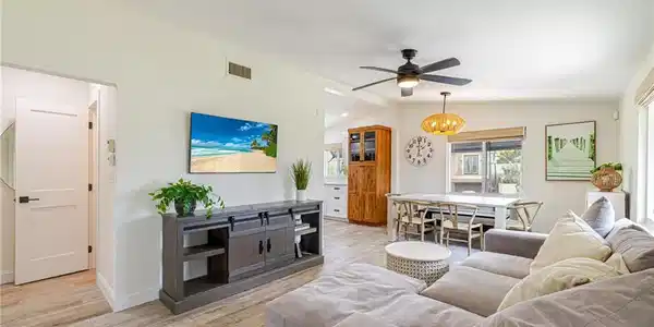 139 Coconut DR
