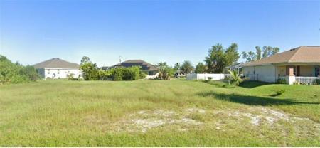 2521 SW 1st TER