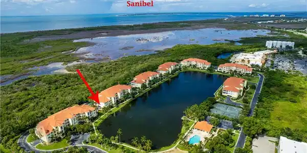 20061 Sanibel View CIR