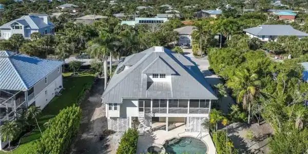 580 Sea Oats DR