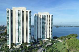 3000 Oasis Grand