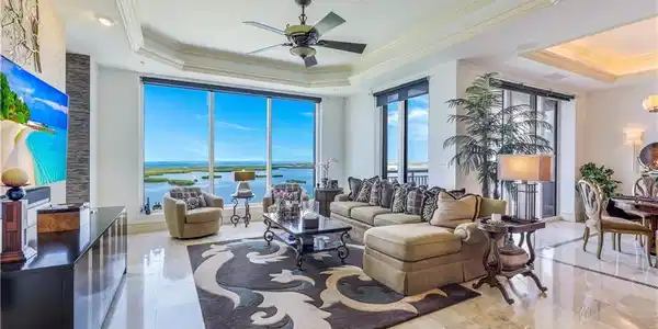 4951 Bonita Bay