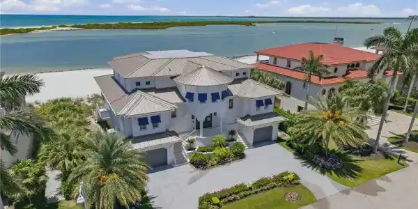158 S Beach DR