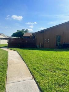 5571 Foxlake