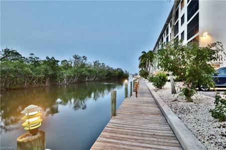 5220 Bonita Beach RD SW
