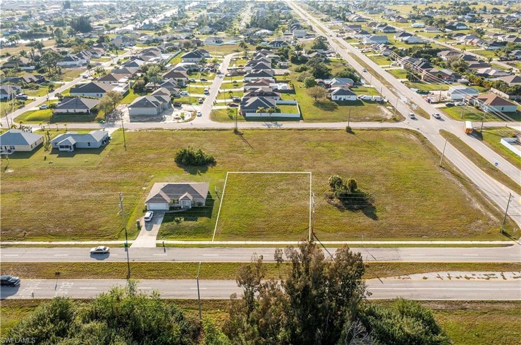 Image 1: Bird's eye view featuring a residential view