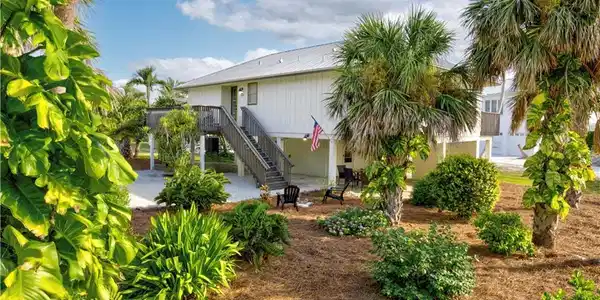 14865 Mango CT
