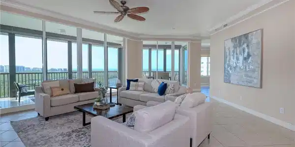 445 Cove Tower DR