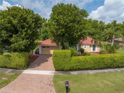 4215 Glasgow CT