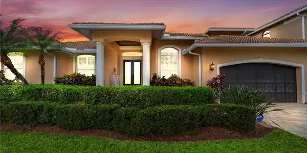 150 Copperfield CT