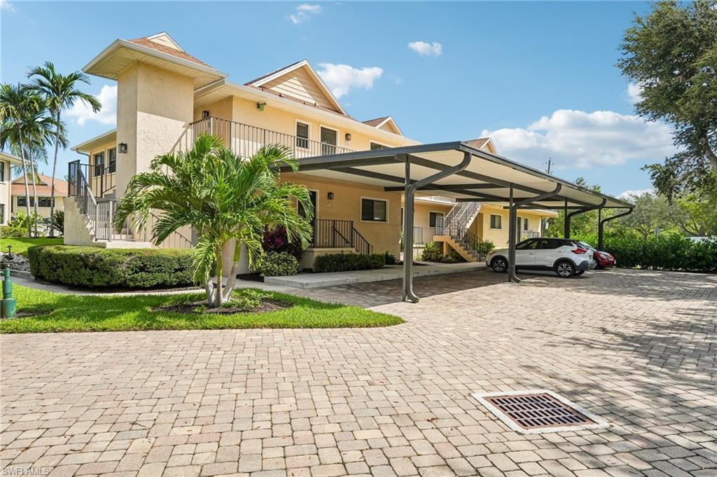 Image 2: 2nd Floor Unit With Private Elevator, & Attached Covered Parking