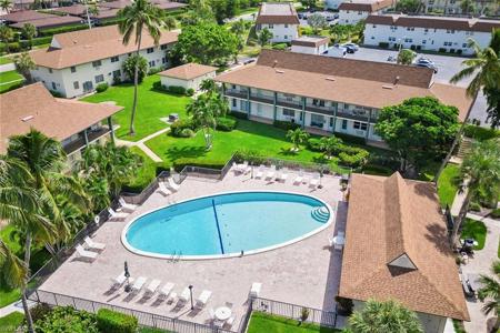 235 Seaview CT