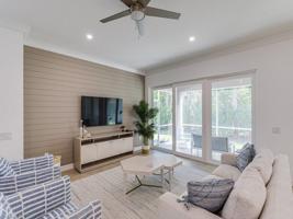 184 Indies Drive East