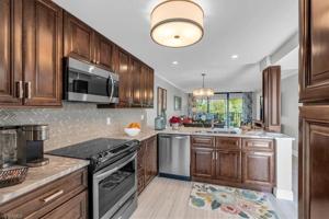 741 S Collier