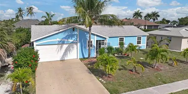 1368 Trinidad AVE