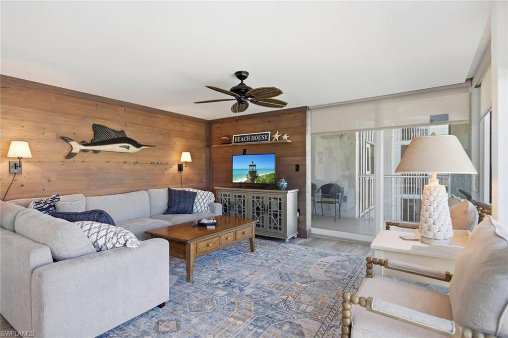 Image 3: Living Room