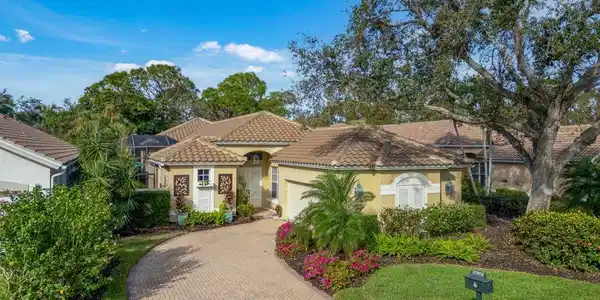 25078 Pinewater Cove LN