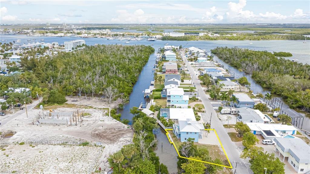 Image 3: quick direct boating access