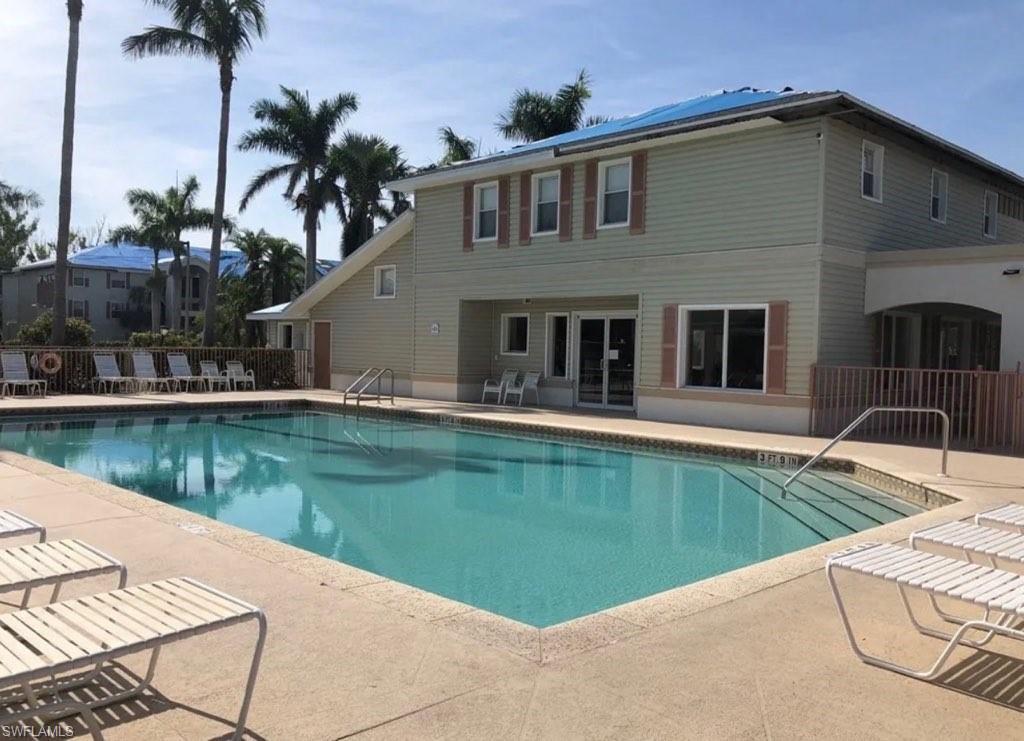 Image 2: Poolside & Lounge area