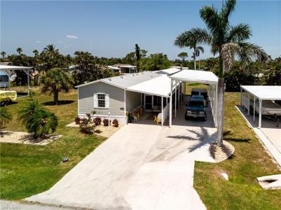 7696 Farrell RD