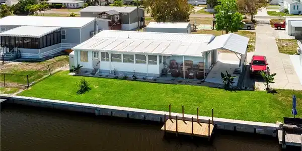 5012 Sandpiper DR