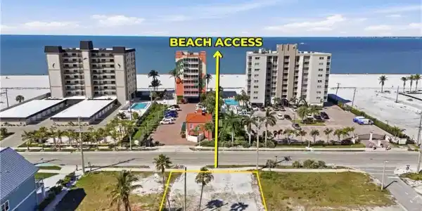 521 Estero BLVD