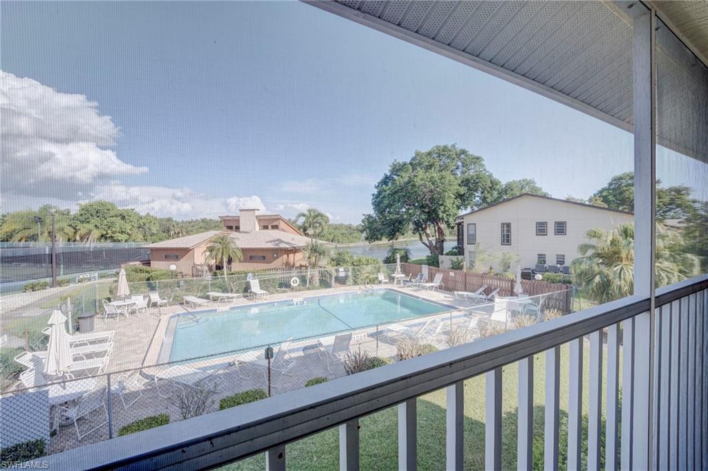 Image 4: view from 2nd floor balcony