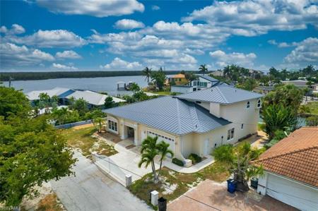 9 Glenview Manor DR