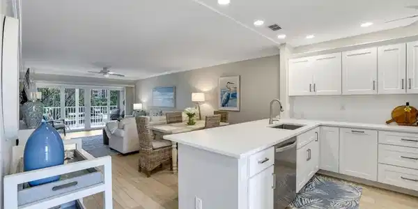 169 S Collier BLVD