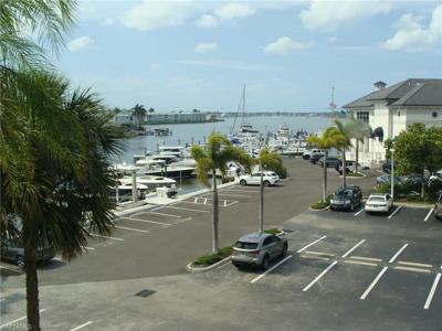 807 River Point DR