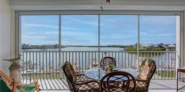 4975 Bonita Beach RD