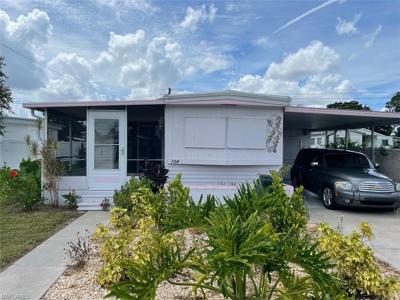 104 Coachlight LN