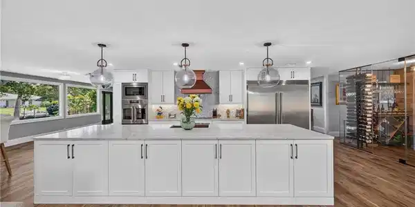 625 Sunnyside CT