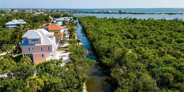 621 Rum RD