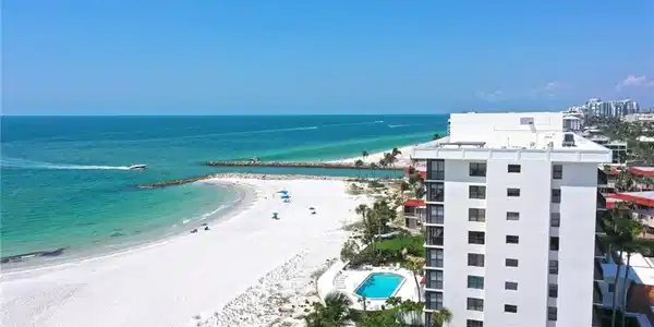 2171 Gulf Shore N