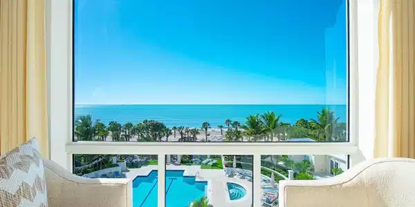 8473 Bay Colony DR